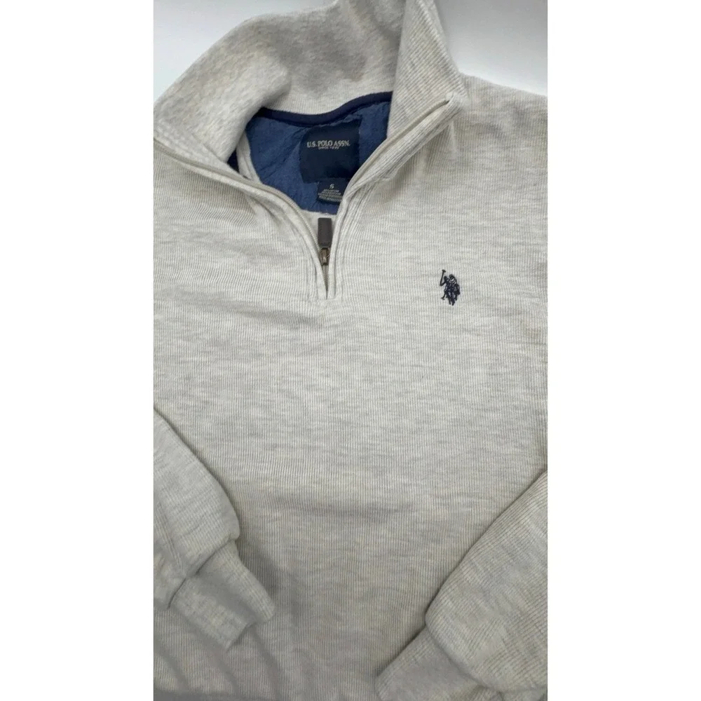Men's size SMALL U.S. Polo Assn pullover 3/4 zip sweater.